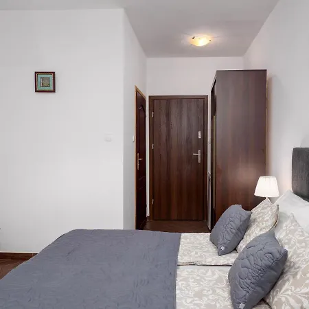 Iguana לינה וארוחת בוקר קריניצה מורסקה