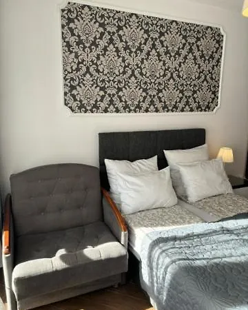 Iguana Bed & Breakfast