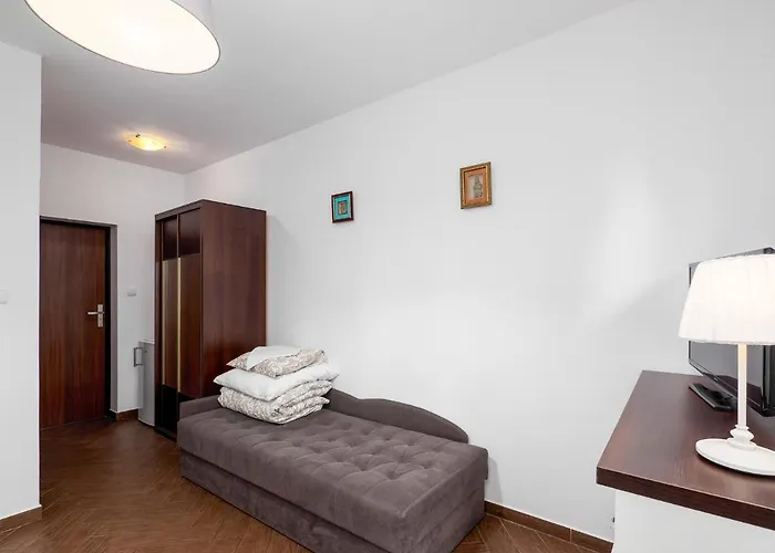 Iguana Bed & Breakfast