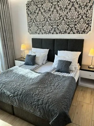 Iguana Bed & Breakfast 3*